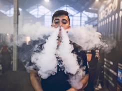 В Анапе запретят курить электронные сигареты и кальяны в общественных местах