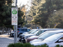 В Анапе платные парковки станут бесплатными 