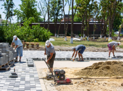 В парке Гостагаевской под Анапой основные работы по реконструкции должны завершить к 1 сентября