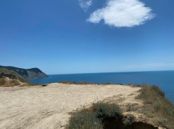 В День медицинского работника в Анапе ветрено