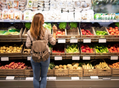 Морковь подорожала почти на 30%, картошка – на 15,5%, а капуста подешевела – динамика цен