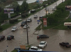 Анапчане публикуют фото, сделанные во время дождя