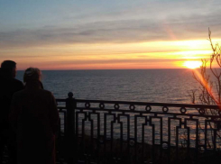 У Бога нет религии, и для любви её тоже не существует