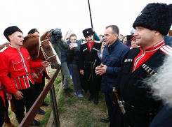  Анапчане отметили 230-летие появления казаков на Кубани