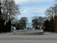 В день космонавтики в Анапе по-прежнему пасмурно