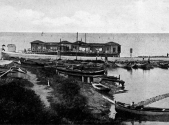 Интересный факт: до XVIII века на месте плавней в Анапе велась оживлённая торговля