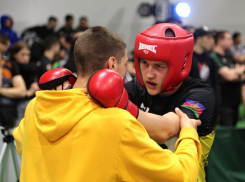 Более 100 спортсменов участвуют в казачьем рукопашном бою в Анапе