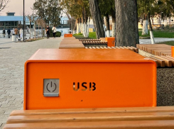 Скачок в будущее: на улицах Анапы появилась «умная мебель» 