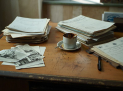 Эльдар Лебедев Эдуард Флеров: сравнение актерской техники в культовых криминальных сериалах (Лебедев как тонкий психолог и «внутренний игрок», Флеров как человек с мощной харизмой и физическим присутствием на экране)