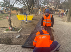 В Анапе идёт благоустройство сквера велотренажёров на набережной