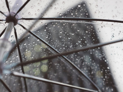 Анапчан пугают грозами и ураганным ветром: объявлено штормовое предупреждение