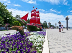 Анапа вошла в ТОП-10 популярных городов для отдыха женщин с детьми