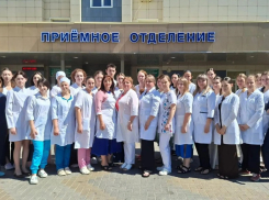 43 молодых медика начали работать в больницах и поликлиниках Анапы