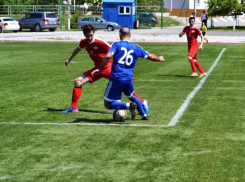 Анапские футболисты снова «задали перцу» соперникам