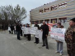 Анапский судья, отдавший земли на Большом Утрише под ресторан, лишён полномочий