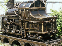 Народный умелец Евгений Головачёв хочет создать в Анапе парк скульптур из металлолома