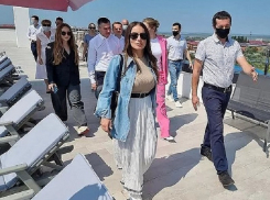 Глава Ростуризма Зарина Догузова тайно проверила отель в Анапе