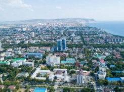 Что строить в Анапе: диснейленд, аквакомплекс, набережную, отели или ледовый дворец?