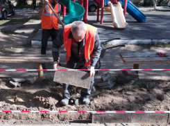 Тротуары и пешеходные дорожки обновляют в Анапе