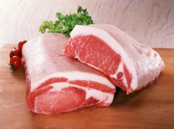 В Анапе инспекторы ГИБДД задержали свинину без документов