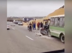 На трассе под Анапой страшное ДТП: двое погибших