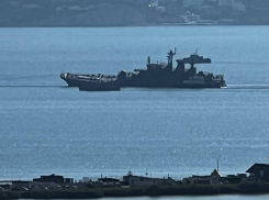 Во время атаки ВСУ на Новороссийск пострадал десантный корабль