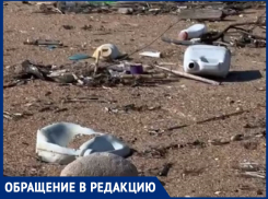 Бугазская коса под Анапой утопает в мусоре