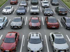 В России усилили наказание за езду с закрытыми номерами