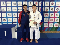 Тренер из Анапы доказал, что является одним из сильнейших бойцов края 