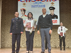 В Анапе выпускники техникума по правоохранительной деятельности получили дипломы