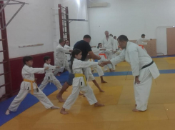 Чемпион мира по карате провёл мастер-класс для анапских спортсменов