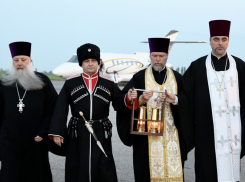 Благодатный огонь прибыл на Кубань