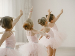 Танцуй, как Плисецкая, плавай, как Ихтиандр – чему могут научить ребенка в Анапе