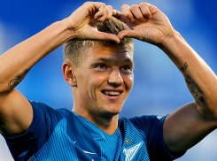 Игрок «Зенита» оплатит двум футбольным командам проживание в Анапе