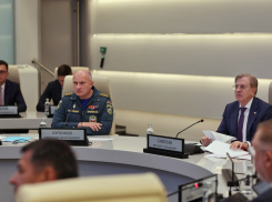 В правительстве обсудили ликвидацию мазута в Керченском проливе