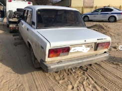 В Анапе у водителя, выехавшего на пляж, арестовали автомобиль