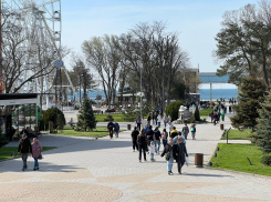В день велосипеда в Анапе малооблачно