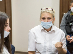 Елена Бездетко пожаловалась, что односельчане в Супсехе вылезли за свои участки 