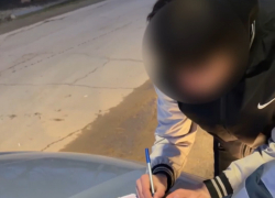 В Анапе мать оштрафовали за то, что разрешила сыну управлять мопедом