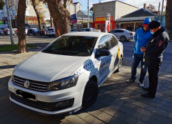 В Анапе полиция устроила таксистам проверки