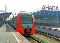 С января подорожает проезд в электричке Анапа – Керчь