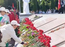 Как Анапа отметила День Победы: торжественные мероприятия, память и праздник по всему городу