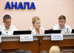 Светлана Маслова: в Анапе усилены меры безопасности в курортный сезон — на особом контроле защита объектов и правопорядок
