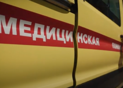 Сдвинули грузовик, освободив путь для скорой с годовалым ребенком, ехавшей в Анапу