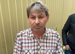 В Анапе мужчина с ножом ограбил аптеку 