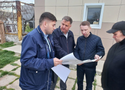 Игорь Викулов проверил ход капремонта в школах Анапы