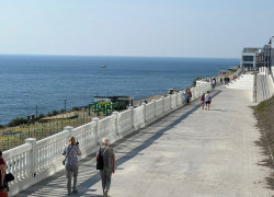 В день разноцветных букетов в Анапе будет пасмурно и ветрено