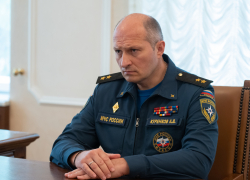 «Это долго, до 16 февраля!»: глава МЧС потребовал откорректировать сроки устранения разлива нефтепродуктов