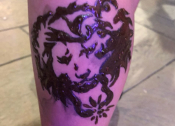 Туристы снова попались на уловки татуировщиков в Анапе