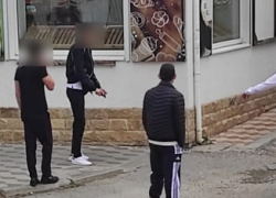 Четверо студентов техникума бегали с пистолетом в руках по улице в Анапе
